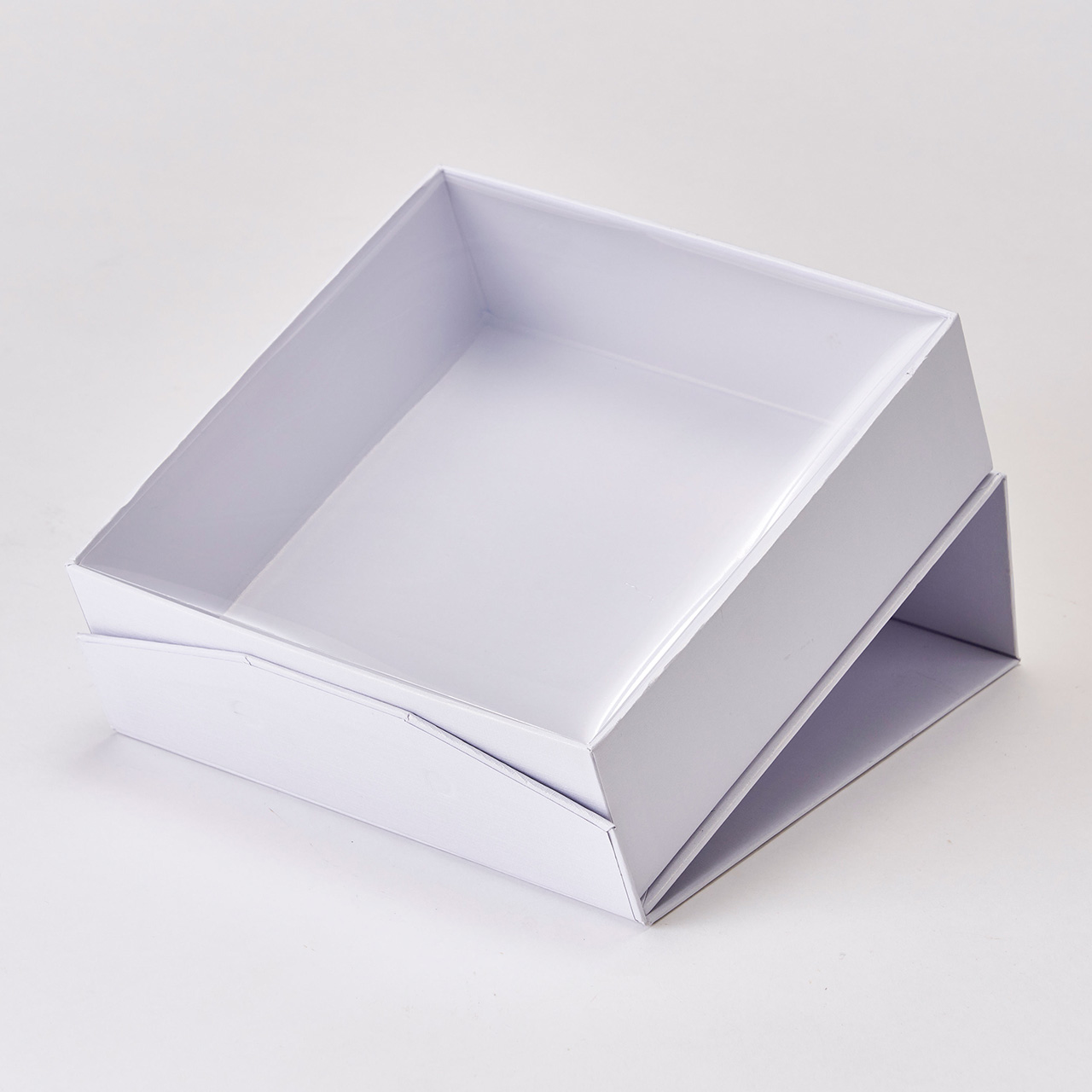 クロス調マグネットボックス　スクエア　M　ホワイト　花器　ベース　紙素材　ギフトボックス　KJ0FC677