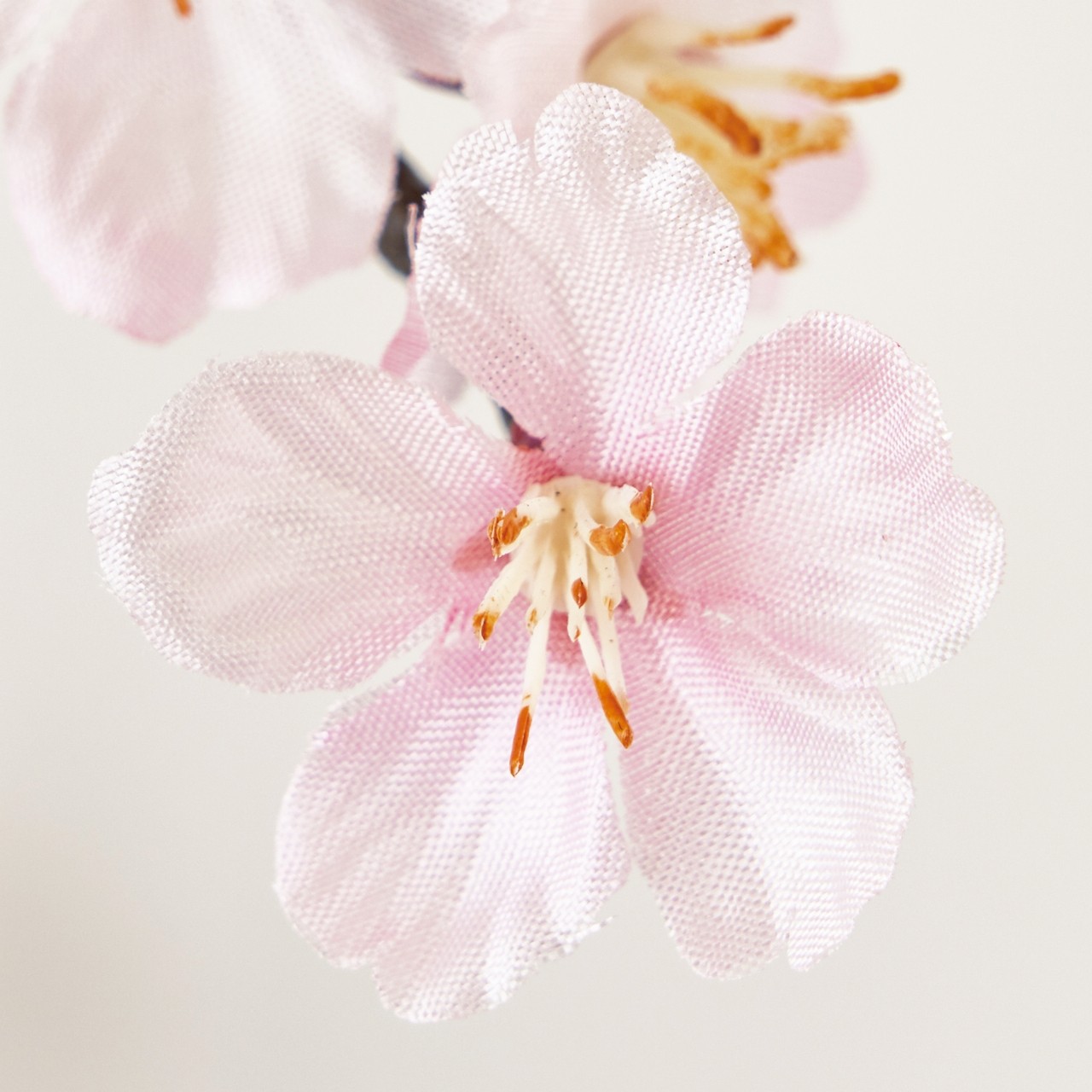 マイフラ 通販 Magiq 薄紅の桜 ガーランド ピンク アーティフィシャルフラワー 造花 Fm007074 さくら 花径 約2 4 長さ 約115cm ピンク Magiq アーティフィシャルフラワー 造花 全国にmagiq 花器 花資材などをお届けします