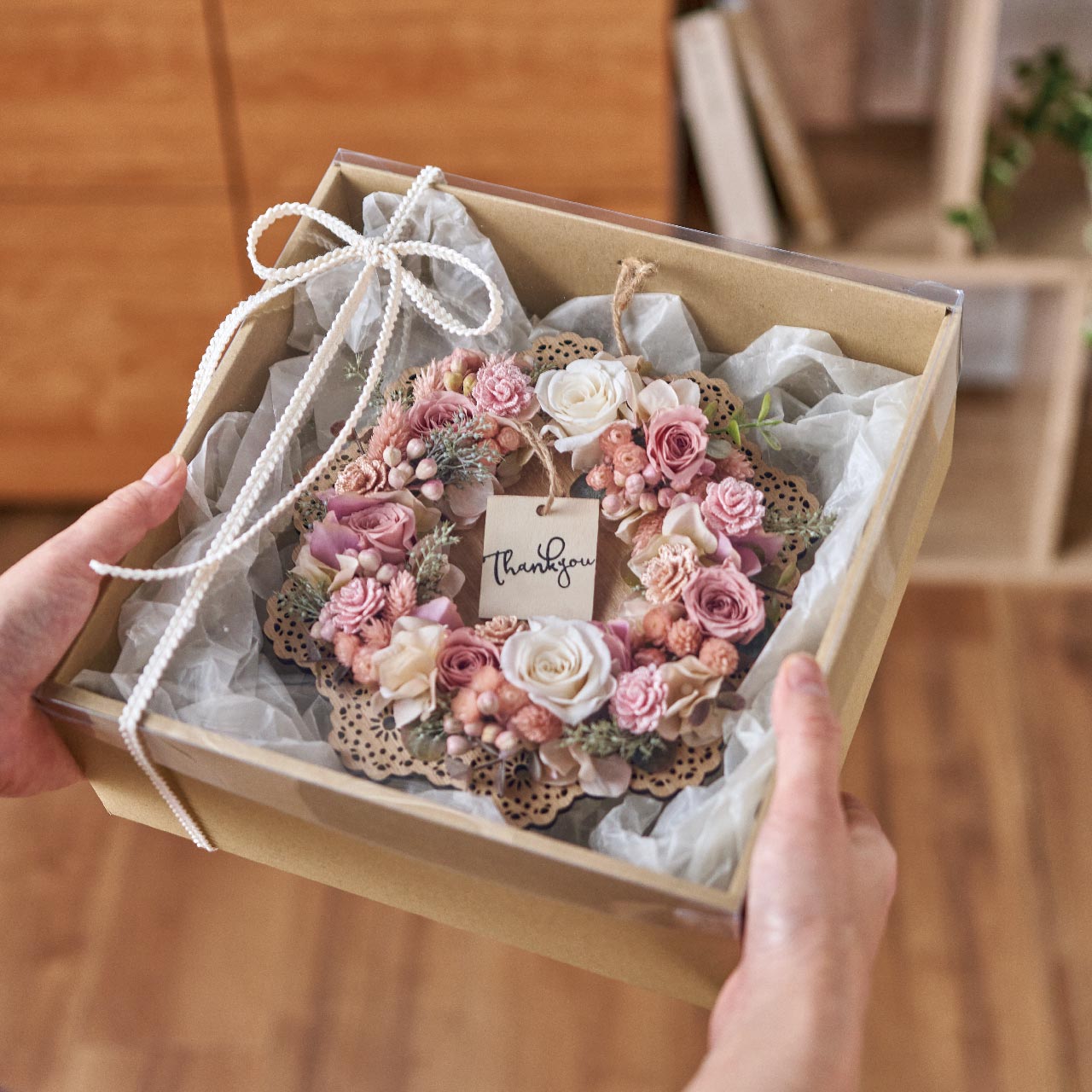 マイフラ】 通販/リースボックス25 包装資材 パッケージ GF000370 5枚入 アレンジBOX(幅 約25cm): リボン ラッピング  包装資材/全国にMAGIQ、花器、花資材などをお届けします。