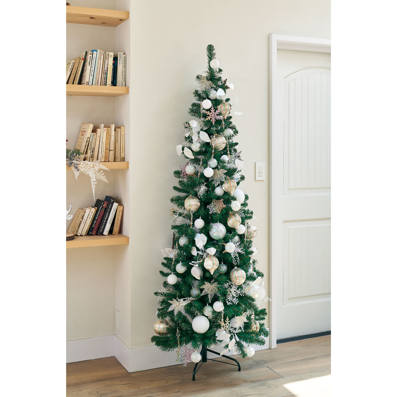 MAGIQ　スリム6.5F コーナーツリー　クリスマスツリー　アーティフィシャルフラワー　造花　インテリアグリーン　XV002036